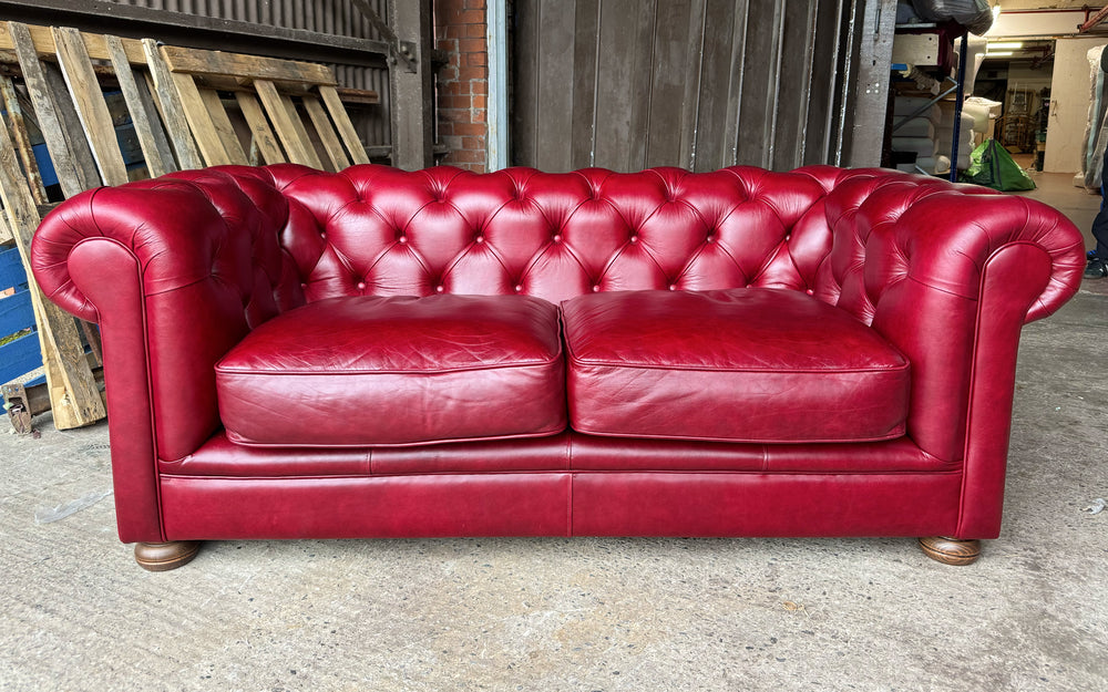 In stock - huxley 2 seat large 2 seater large  in Red wood 
