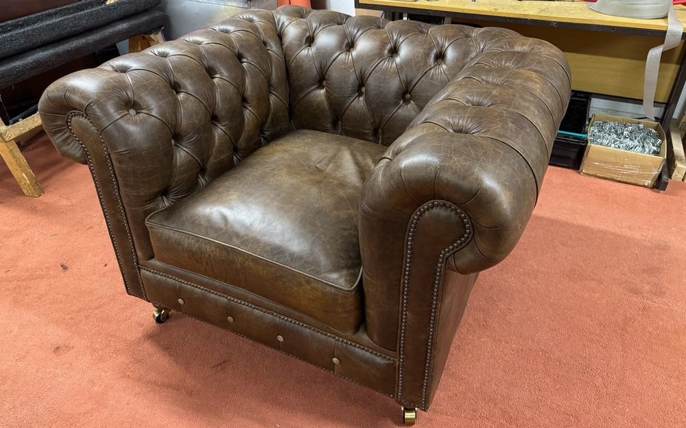 In stock - monty 1 seater 1 seater  in Dark brown 
