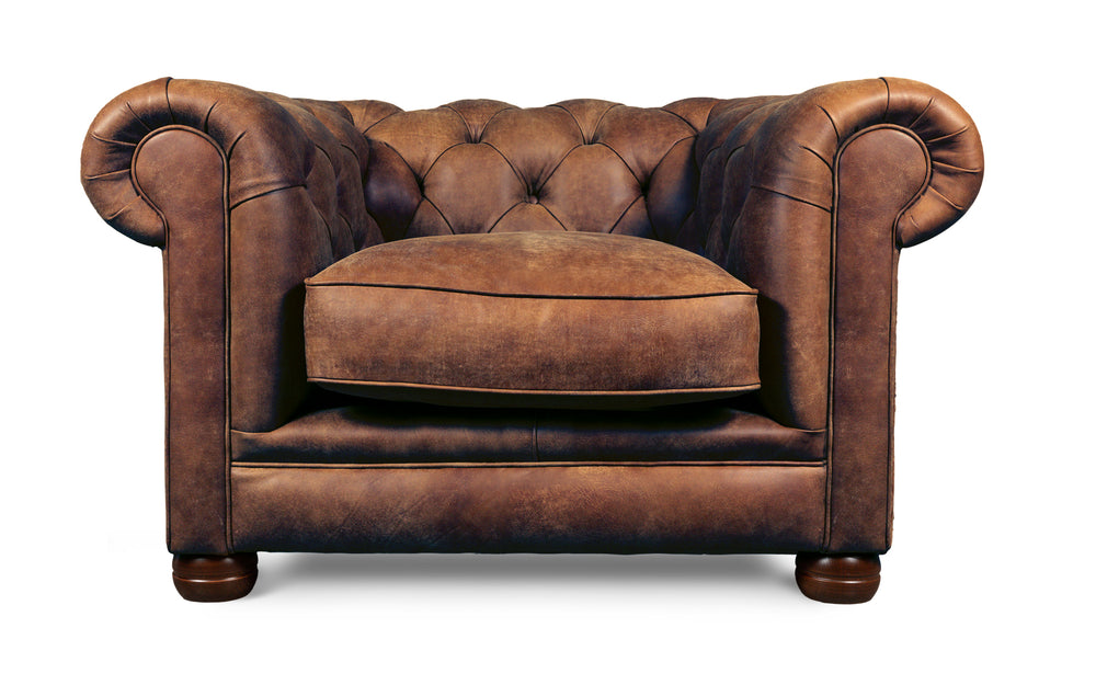 Huxley    1 seater Chesterfield in Tawny Rustic leather
