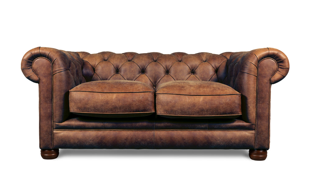 Huxley    2 seater Chesterfield in Tawny Rustic leather
