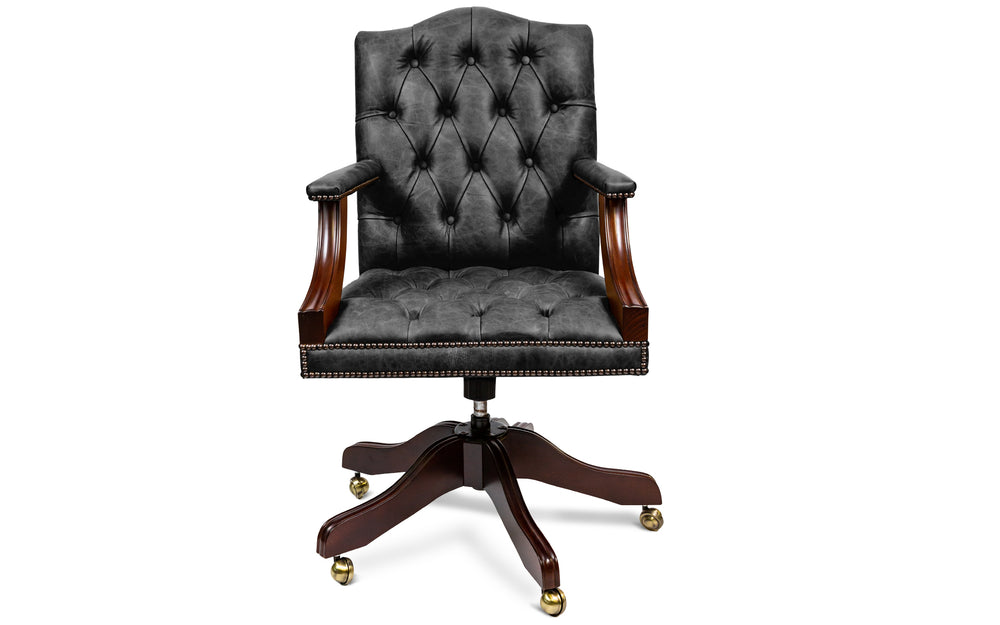 Pearl   desk chair in Black Vintage leather
