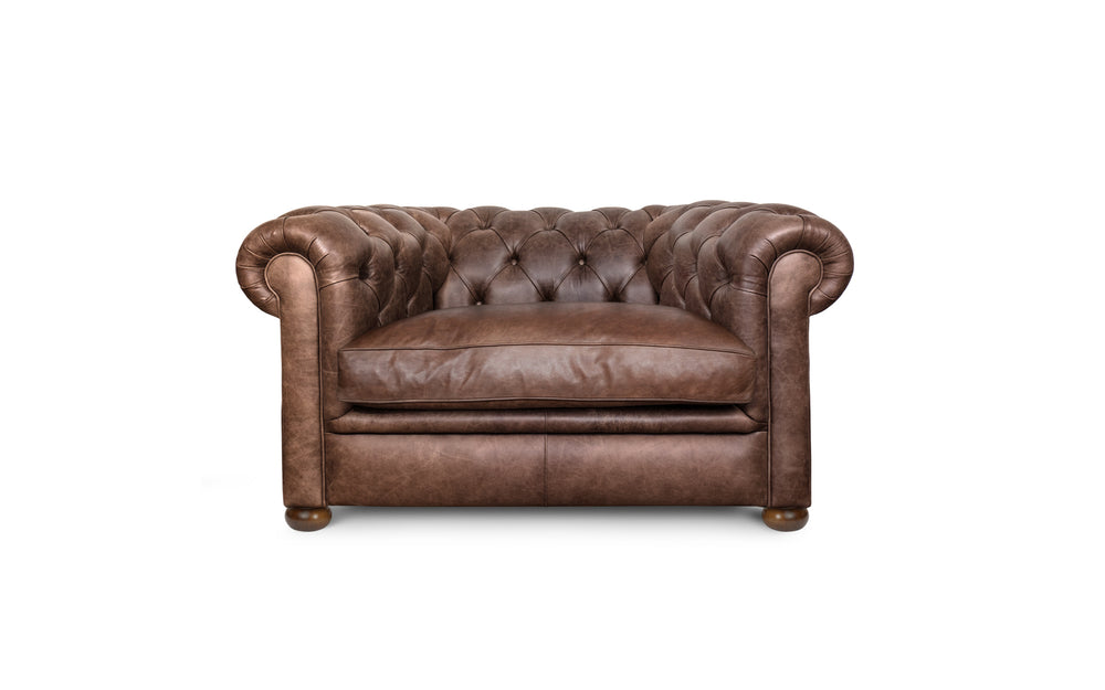 Huxley    1 seater Chesterfield in Dark brown Vintage leather
